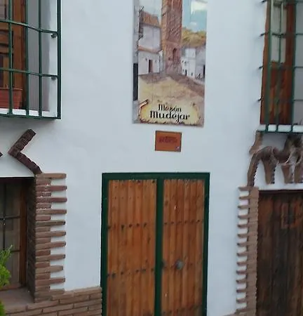 Meson Mudejar Guest house *
